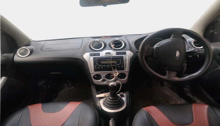 2011 Ford Figo TITANIUM 1.2 PETROL, Petrol, Manual, 1,14,108 km, interior