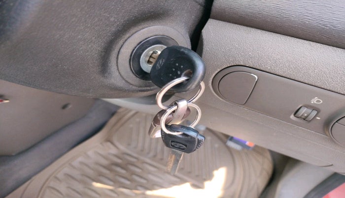 2011 Hyundai i10 MAGNA 1.2, Petrol, Manual, 62,505 km, interior