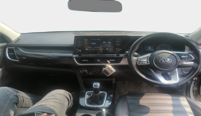 2020 KIA SELTOS HTK PLUS 1.5, Petrol, Manual, 53,478 km, interior