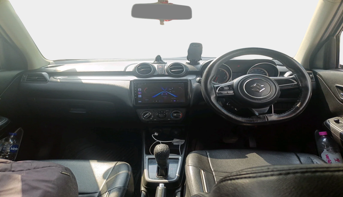 2018 Maruti Swift VXI AMT, Petrol, Automatic, 1,00,997 km, interior