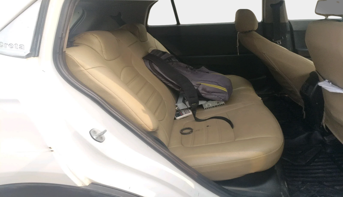 2016 Hyundai Creta BASE 1.4 DIESEL, Diesel, Manual, 2,05,870 km, interior