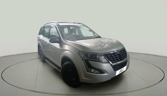 2019 Mahindra XUV500 W7 AT, Diesel, Automatic, 1,14,877 km, exterior