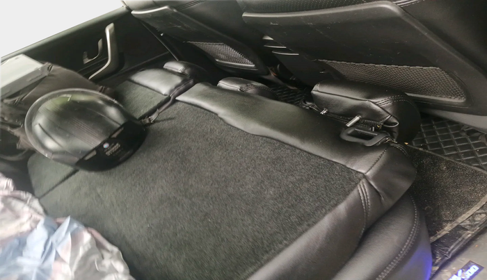 2019 Mahindra XUV500 W7 AT, Diesel, Automatic, 1,14,877 km, interior