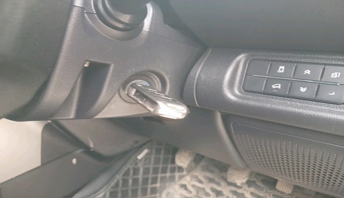 2021 Mahindra Thar LX HARD TOP 4WD MT, Diesel, Manual, 62,267 km, interior