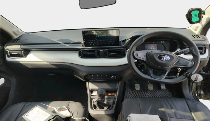 2025 Tata PUNCH PURE MT, Petrol, Manual, 10,528 km, interior