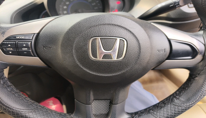 2016 Honda Amaze 1.5L I-DTEC S, Diesel, Manual, 84,921 km, interior