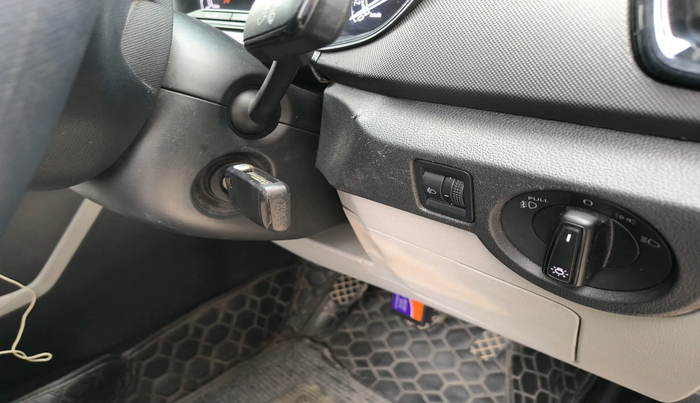 2023 Skoda KUSHAQ Active plus 1.0 TSI , Petrol, Manual, 33,344 km, interior