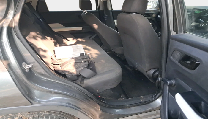 2022 Tata PUNCH PURE MT, Petrol, Manual, 80,483 km, interior