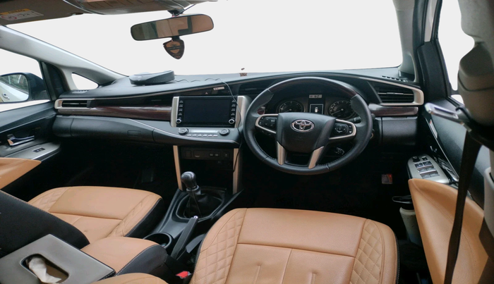 2024 Toyota Innova Crysta 2.4 VX 7STR, Diesel, Manual, 19,793 km, interior