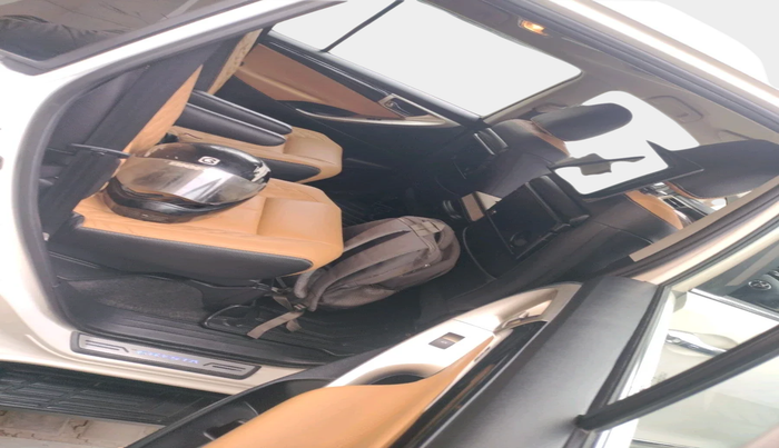 2024 Toyota Innova Crysta 2.4 VX 7STR, Diesel, Manual, 19,793 km, interior