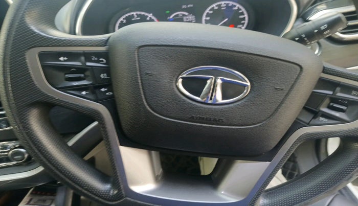2021 Tata Safari XZ PLUS, Diesel, Manual, 31,903 km, interior