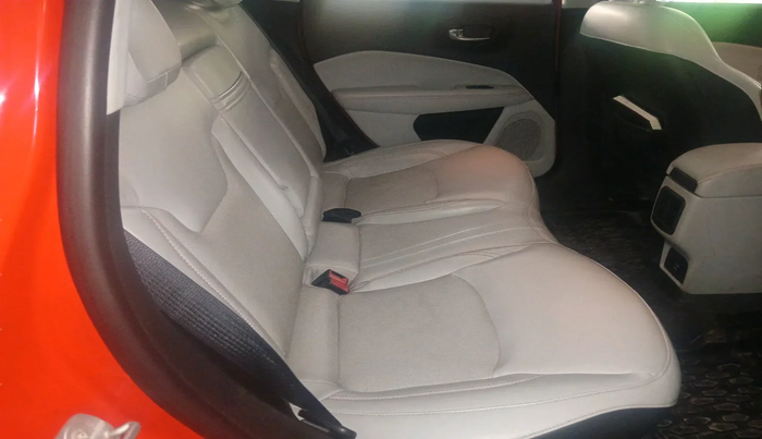 2017 Jeep Compass LIMITED 2.0 DIESEL, Diesel, Manual, 1,19,299 km, interior