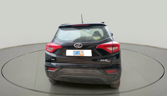 2021 Mahindra XUV300 W6 1.2 PETROL, Petrol, Manual, 70,691 km, exterior