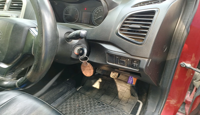 2019 Maruti Vitara Brezza VDI, Diesel, Manual, 56,451 km, interior