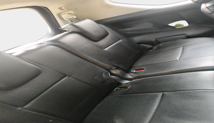 2018 Toyota Innova Crysta 2.8 GX AT 7 STR, Diesel, Automatic, 1,93,916 km, interior