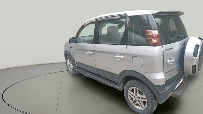 2016 Mahindra NUVOSPORT N8 AMT, Diesel, Automatic, 88,655 km, exterior
