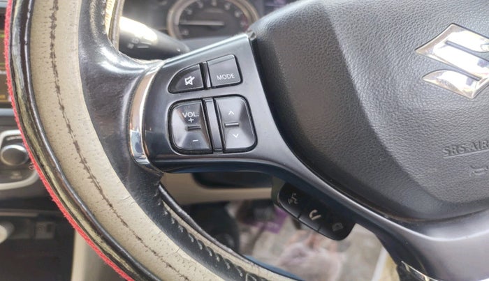 2017 Maruti Ciaz ALPHA 1.4 PETROL, CNG, Manual, 1,11,339 km, interior