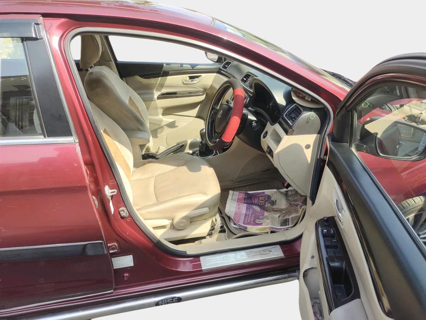 2017 Maruti Ciaz ALPHA 1.4 PETROL, CNG, Manual, 1,11,339 km, interior
