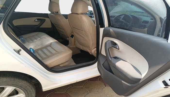 2011 Volkswagen Vento COMFORTLINE 1.6, Petrol, Manual, 91,862 km, interior