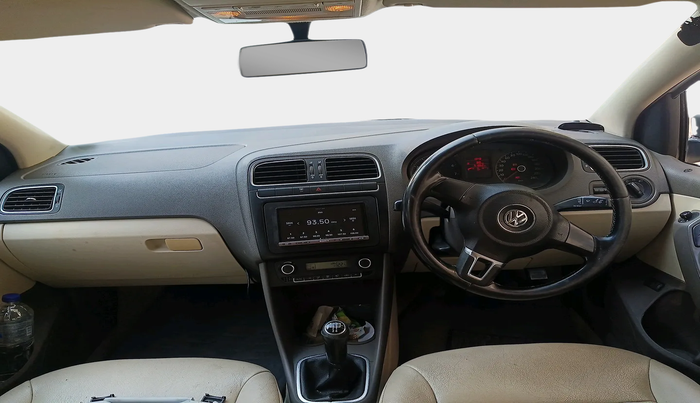 2011 Volkswagen Vento COMFORTLINE 1.6, Petrol, Manual, 91,862 km, interior