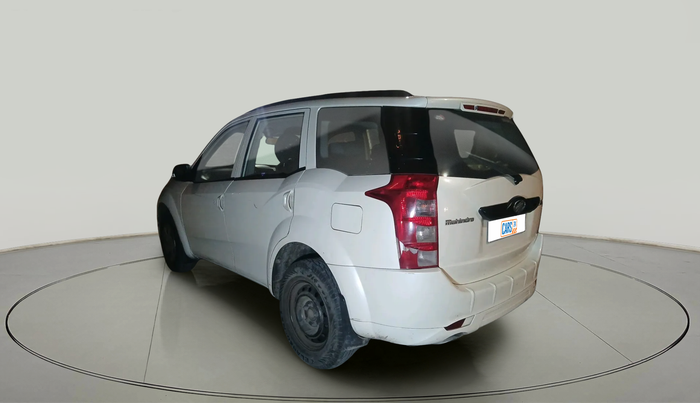 2017 Mahindra XUV500 W4, Diesel, Manual, 92,076 km, exterior