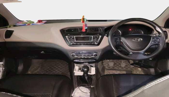 2016 Hyundai Elite i20 SPORTZ 1.2, Petrol, Manual, 1,15,336 km, interior
