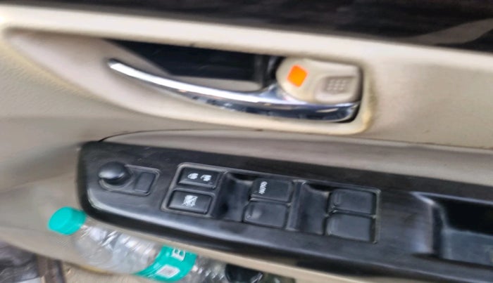 2016 Maruti Ciaz ZDI SHVS, Diesel, Manual, 1,05,201 km, interior