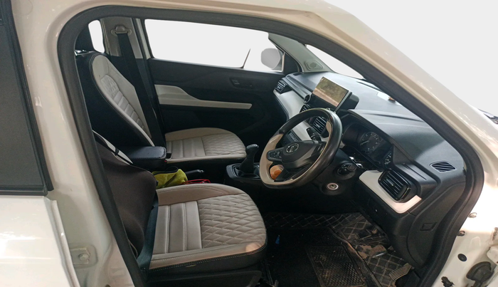 2022 Tata PUNCH PURE MT, Petrol, Manual, 49,106 km, interior