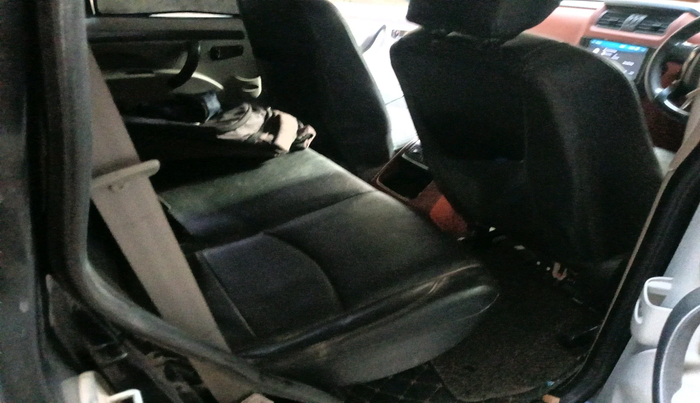 2021 Mahindra Scorpio S5, Diesel, Manual, 1,04,847 km, interior