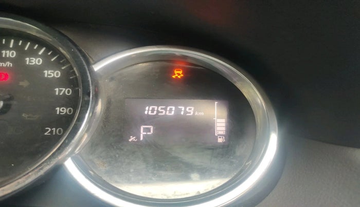 2018 Renault Duster RXS CVT, Petrol, Automatic, 1,05,079 km, interior