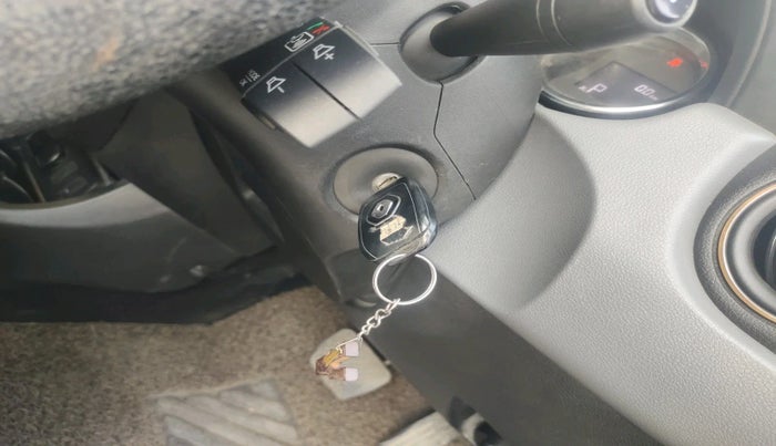 2018 Renault Duster RXS CVT, Petrol, Automatic, 1,05,079 km, interior