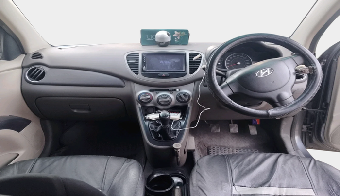 2011 Hyundai i10 MAGNA 1.2, Petrol, Manual, 81,174 km, interior