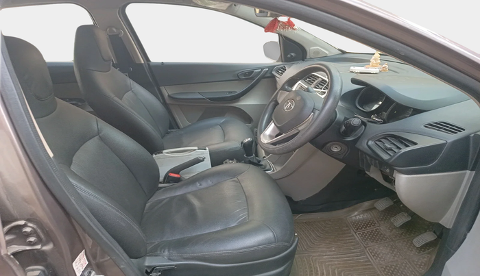 2016 Tata Tiago XM PETROL, Petrol, Manual, 65,843 km, interior