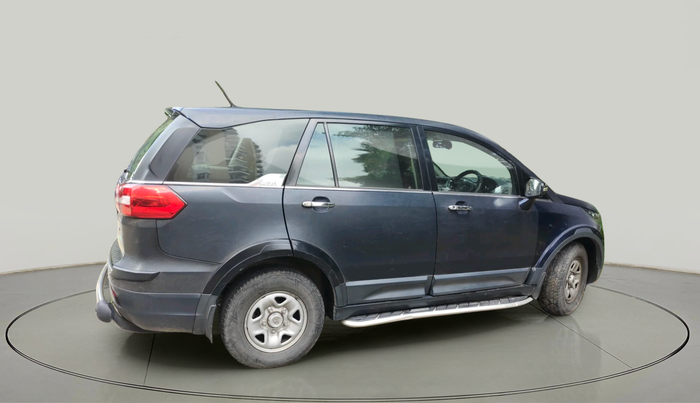 2017 Tata Hexa XM 4X2 7 STR, Diesel, Manual, 1,52,832 km, exterior