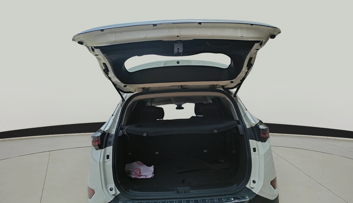 2019 Tata Harrier XZ 2.0L, Diesel, Manual, 1,29,440 km, exterior