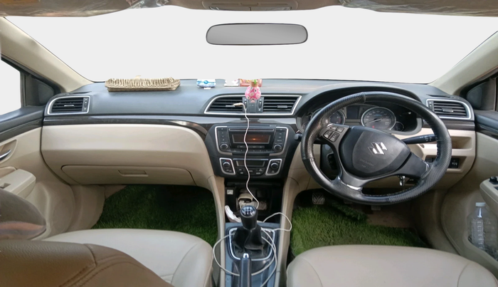 2017 Maruti Ciaz DELTA DIESEL 1.3, Diesel, Manual, 1,30,193 km, interior