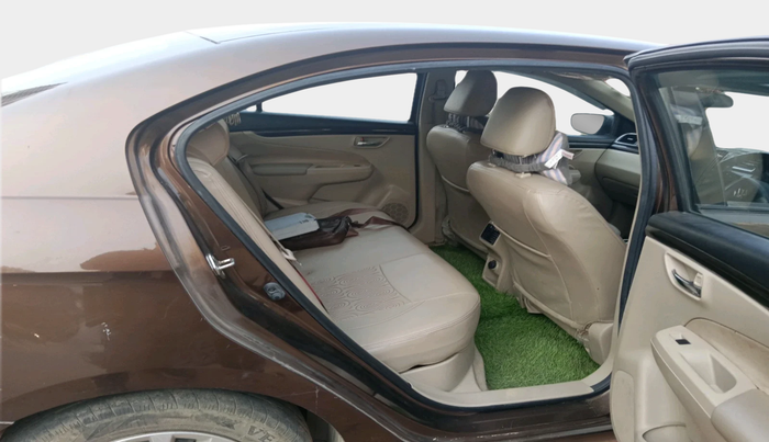 2017 Maruti Ciaz DELTA DIESEL 1.3, Diesel, Manual, 1,30,193 km, interior