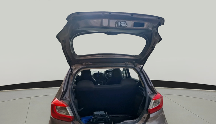2018 Tata Tiago XT DIESEL, Diesel, Manual, 72,979 km, exterior