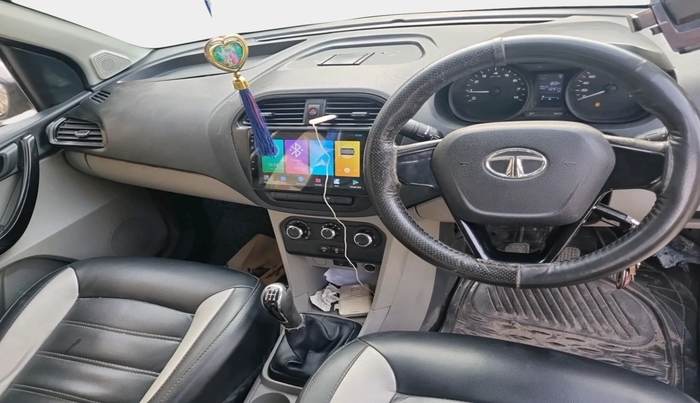 2018 Tata Tiago XT DIESEL, Diesel, Manual, 72,979 km, interior