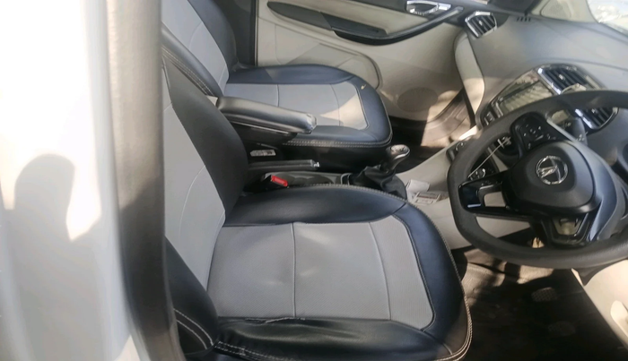 2022 Tata TIGOR XZ PLUS CNG, Petrol, Manual, 1,21,490 km, interior