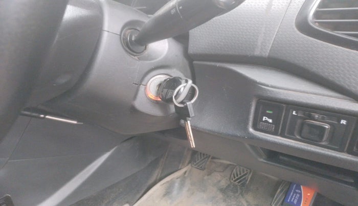 2018 Maruti Vitara Brezza VDI, Diesel, Manual, 1,38,685 km, interior