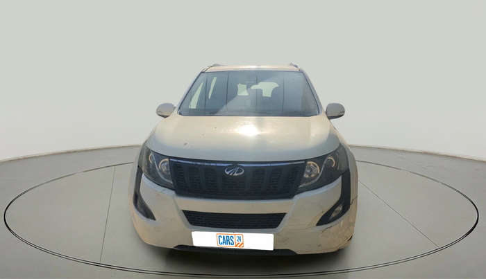 2017 Mahindra XUV500 W4, Diesel, Manual, 2,03,798 km, exterior