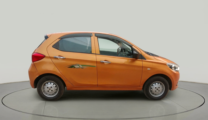 2017 Tata Tiago XM PETROL, Petrol, Manual, 68,637 km, exterior