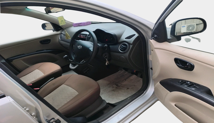 2015 Hyundai i10 MAGNA 1.1, Petrol, Manual, 22,972 km, interior