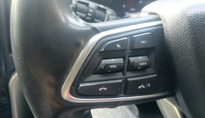 2023 Mahindra SCORPIO-N Z6 DIESEL MT 2WD 7 STR, Diesel, Manual, 82,782 km, interior