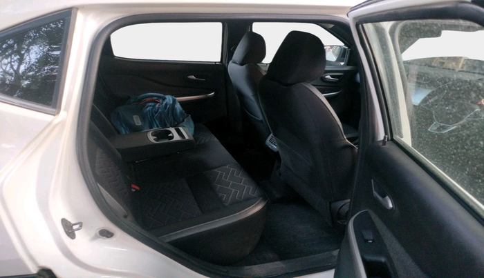 2023 Nissan MAGNITE XV PREMIUM TURBO CVT, Petrol, Automatic, 16,090 km, interior