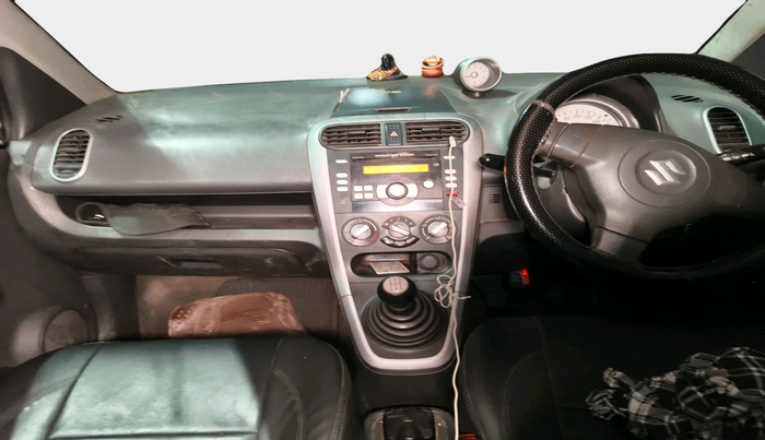 2010 Maruti Ritz VXI, Petrol, Manual, 98,590 km, interior