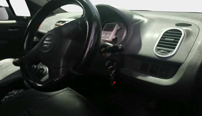 2010 Maruti Ritz VXI, Petrol, Manual, 98,590 km, interior