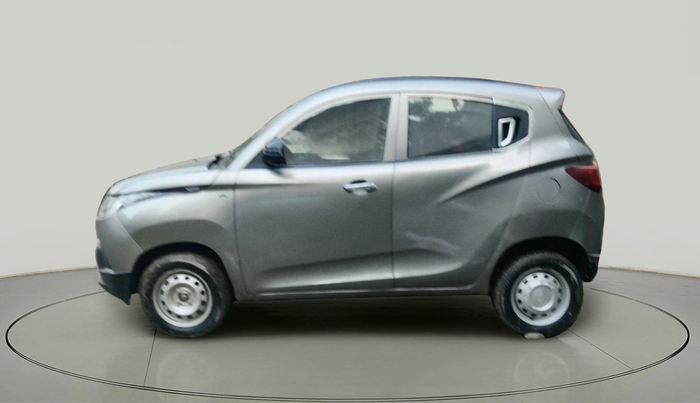 2016 Mahindra Kuv100 K2 6 STR, Petrol, Manual, 38,498 km, exterior