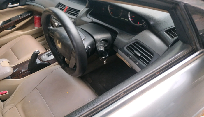 2010 Honda Accord 2.4L I-VTEC AT, Petrol, Automatic, 1,05,936 km, interior